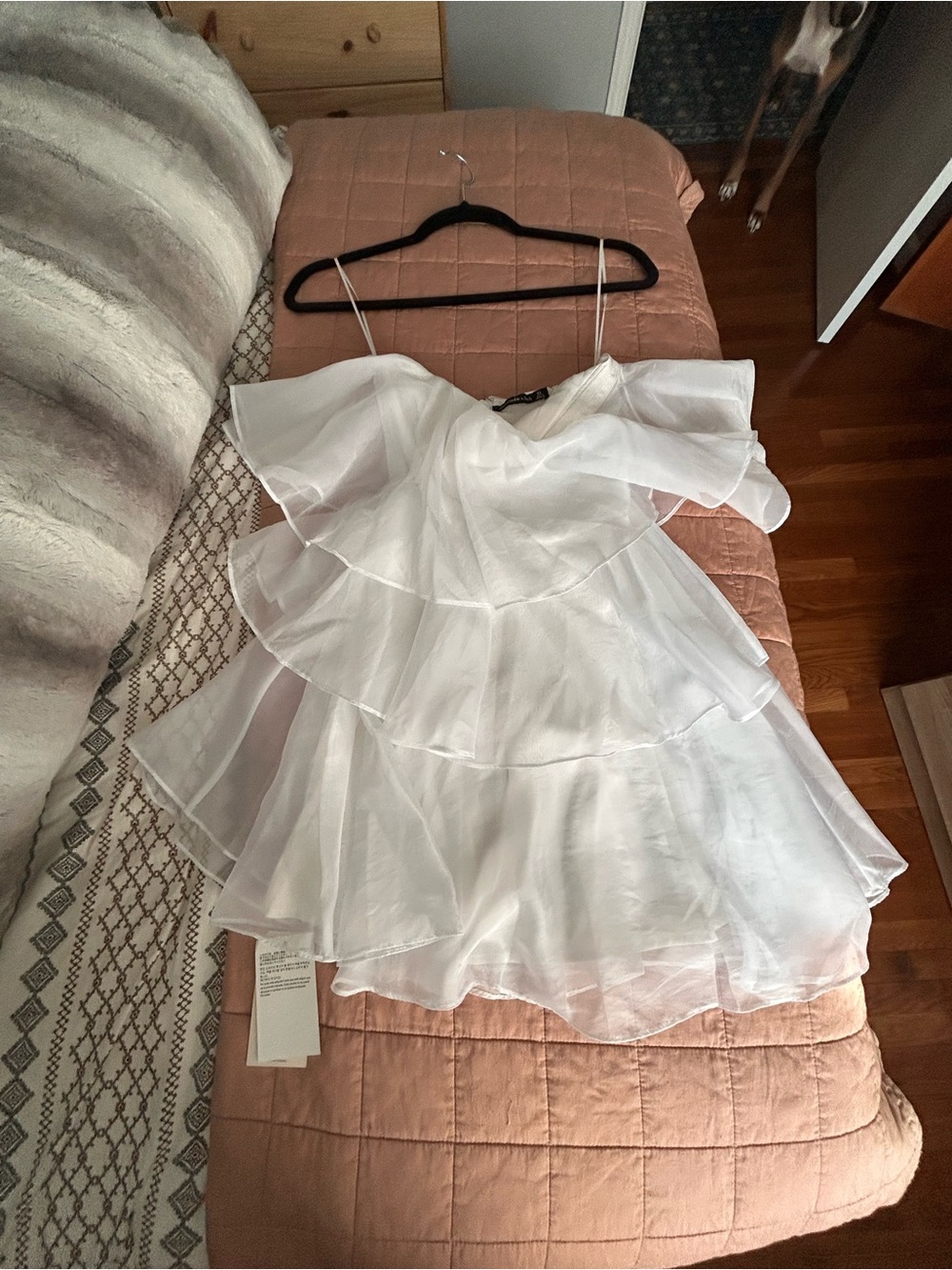 Abercrombie & Fitch White Strapless Tiered Organza Dress